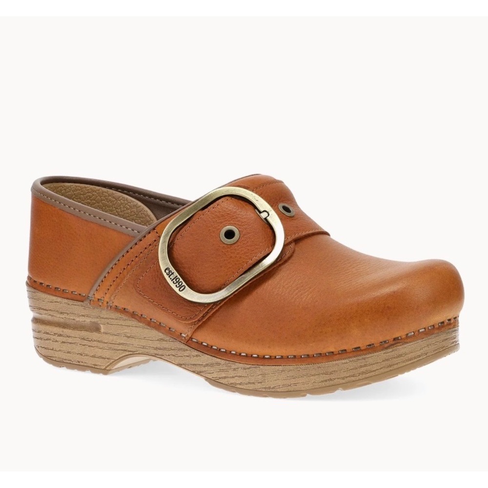 Dansko Pearson Tan Tumbled Clogs Leather 37 Buckle Career Work Casual Comfort